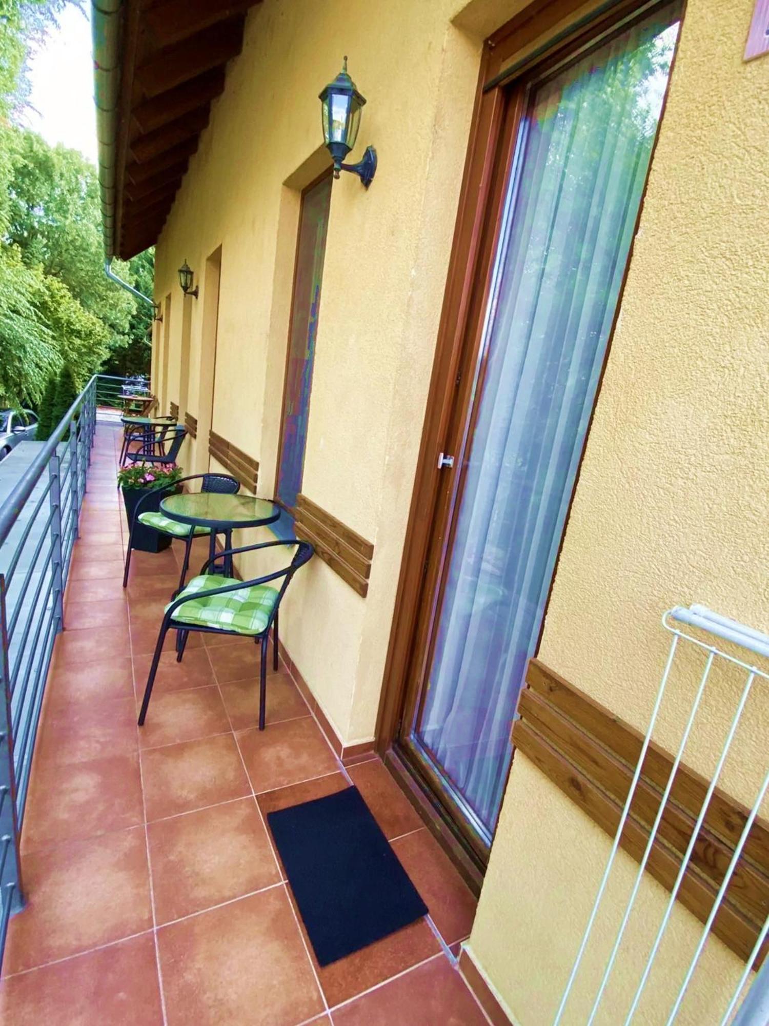 Bambusz Apartman Gyula Exterior foto